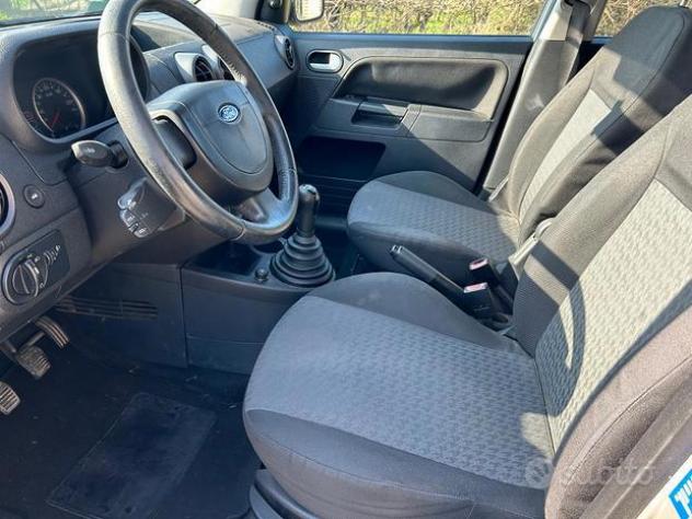 FORD Fusion Fusion 1.4 TDCi 5p. Leather - Foto 8