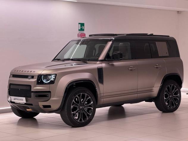 Land Rover Defender (2019) LAND ROVER 110 4.4 V8 635 CV AWD Auto OCTA