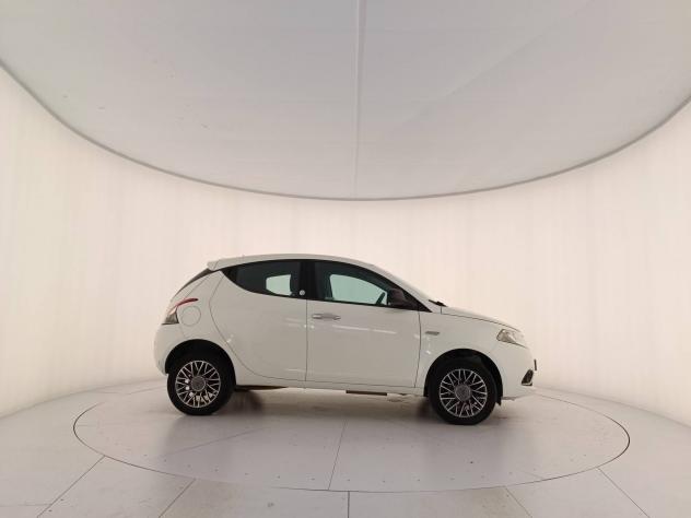 Lancia Ypsilon III 2015 0.9 t.air Silver ecochic metano 80cv - Foto 7