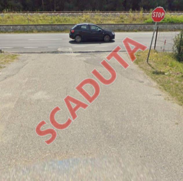 Immobile in asta di 310 m² con più di 5 locali in vendita a Locri