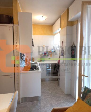 V000579 - AMPIO APPARTAMENTO CON TERRAZZO - Foto 3