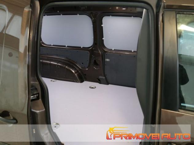 VOLKSWAGEN Caddy 2.0 TDI 150 CV 4MOTION DSG Furgone Maxi rif. 20604190 - Foto 7