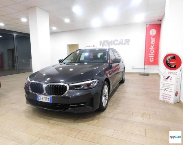 BMW - Serie 5 Touring - 520d 48V xDrive Business aut. - Foto 2