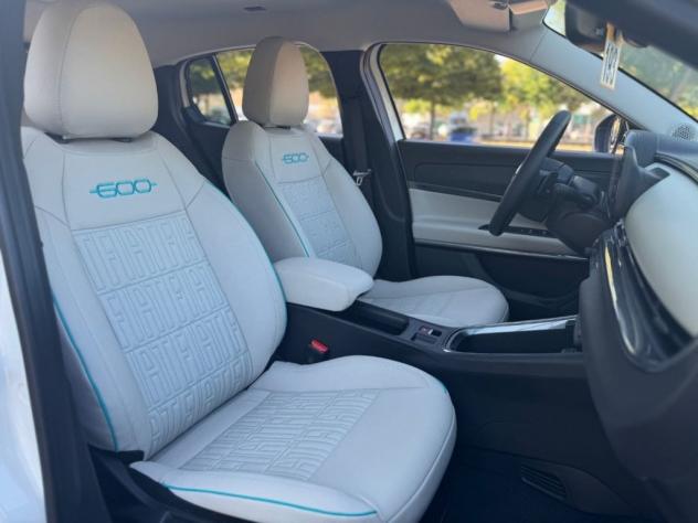 FIAT 600 Hybrid 100 CV DCT MHEV La Prima - Foto 10