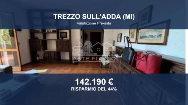 Immobile in asta di 147 m² con più di 5 locali e box auto doppio in vendita a Trezzo sull'Adda