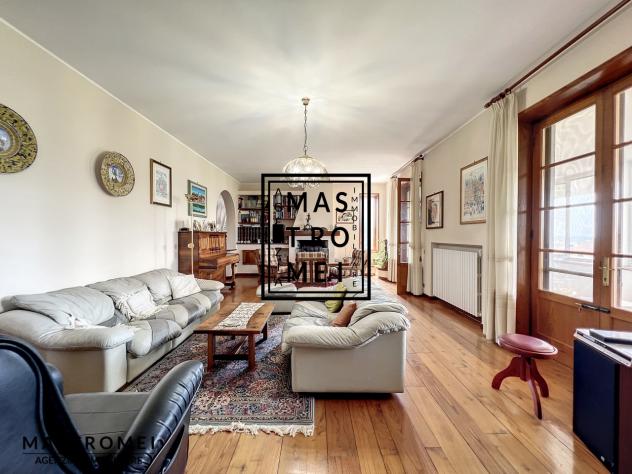 VILLA di 10 vani e di 450 mq (UZZANO) rif. 3458 - Foto 2