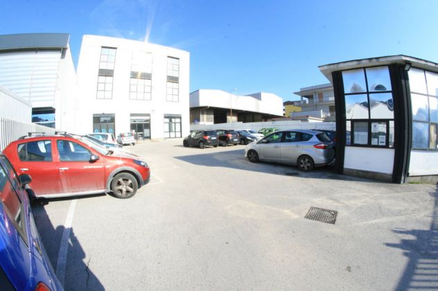 Locale arredato cablato clima posti auto - Foto 8