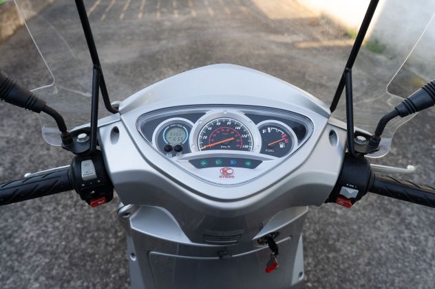 Kymco People S 200i Kymco People S 200 perfettamente funzionante 9393 km - Foto 9