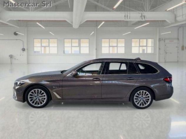 BMW 530 Serie 5 G31 Touring 530e ( PHEV ) Touring xdrive L rif. 24197761 - Foto 9
