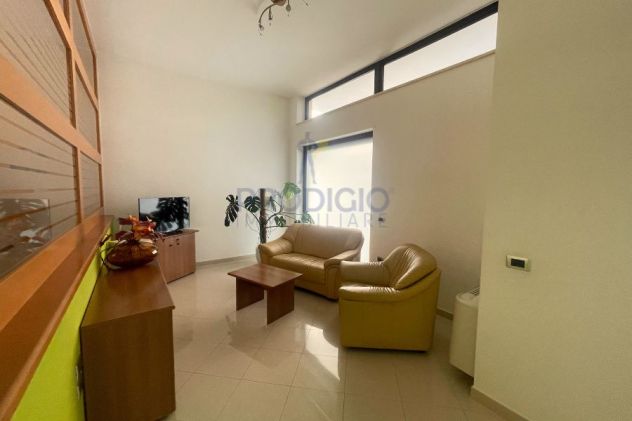 Comodo appartamento uso ufficio in vendita a Bisceglie - Foto 7