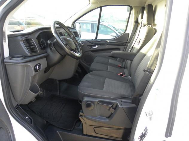 Ford Transit Custom 300 2.0 TDCi 130 PC Furgone Trend+iva 22% - Foto 5