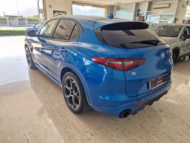 Alfa Stelvio 210 CV Veloce - Foto 2