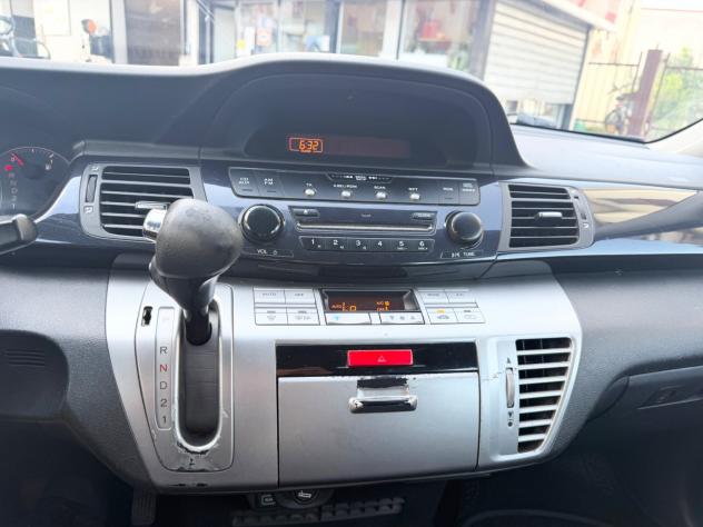 Honda FR-V 1.8 GPL 16V i-VTEC aut. Comfort Plus - Foto 7