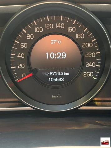 VOLVO - V40 - D2 R-design Momentum - Foto 5