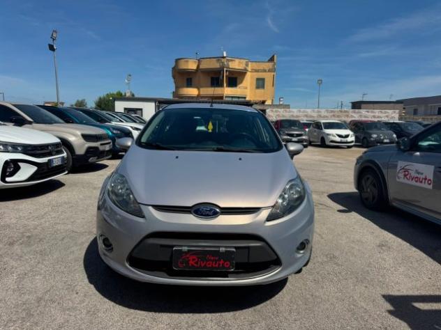 FORD Fiesta 1.4 TDCi 68CV 5 porte Titanium rif. 23973504 - Foto 2