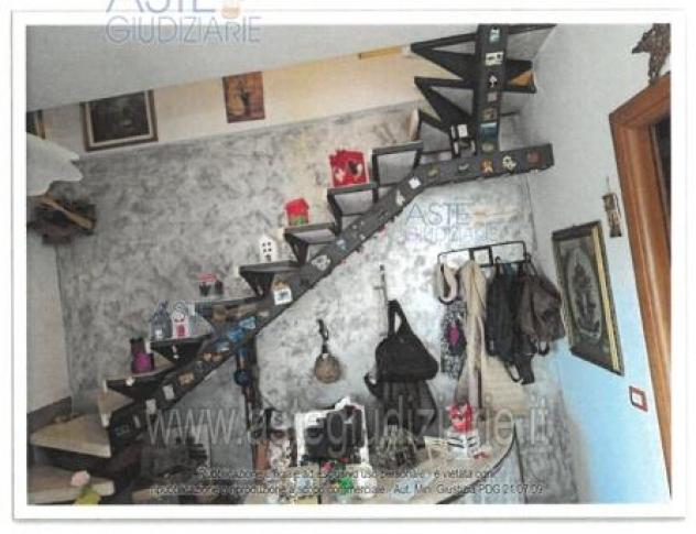 IMMOBILI-IMMOBILE RESIDENZIALE-STRADA SECONDA DI VALLICELLE N.5, INT. 1, PIANO TERRA E 1 - Foto 8