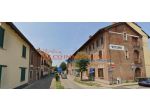 VITTUONE CENTRO -AFFITTASI NEGOZIO 6 LUCI