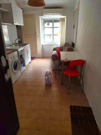 Appartamento arredato in affitto – Via San Massimo 42, Torino