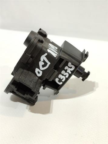 MOTORINO APERTURA SPORTELLO CARBURANTE SKODA Octavia S.Wagon 5° Serie (5E5) 7P0810773D CPWA (1620) - Foto 3