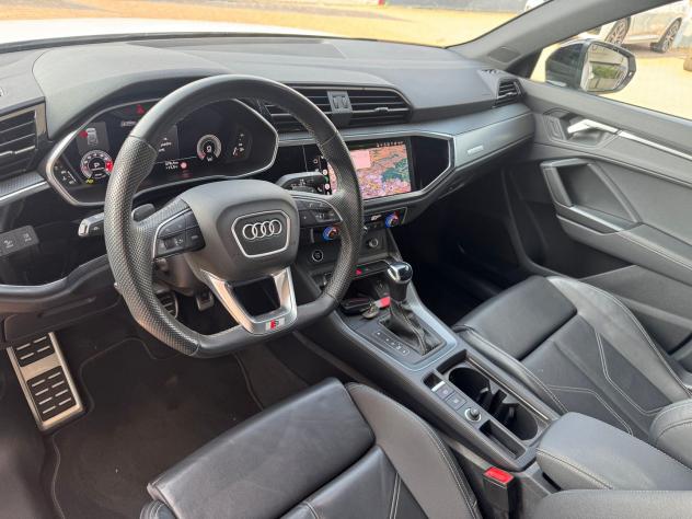 Audi Q3 S Line Identity Black 2.0 45 TFSI G #50560 - Foto 7
