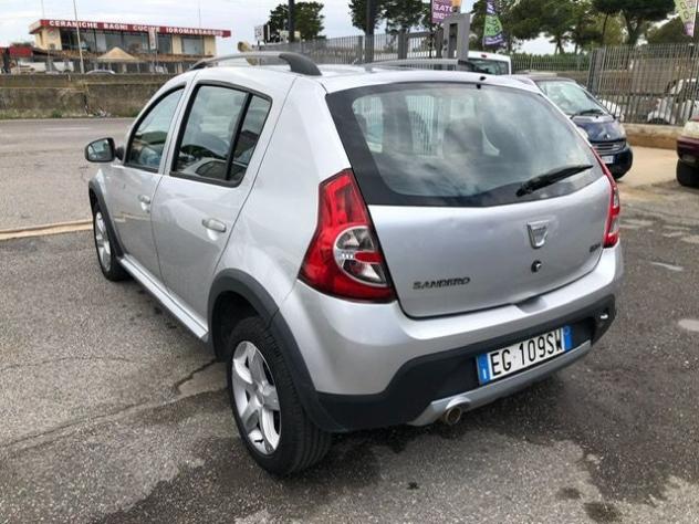 Dacia Sandero Stepway 1.5 dCi 90CV - Foto 6