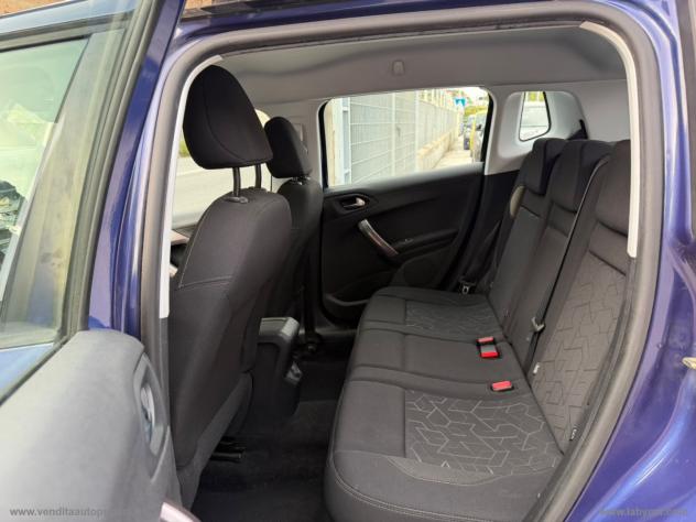 PEUGEOT 2008 1.4 HDi 68 CV Active - Foto 8