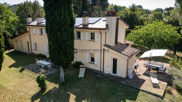 PRELATO: Un gioiello a fano, zona prelato: villa con anima e lusso contemporaneo.
in località prelato di fano, in una delle zone collinari più esclusi - Foto 7