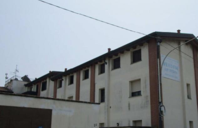 Immobile in asta di 80 m², box auto in vendita a Pizzale - Foto 2