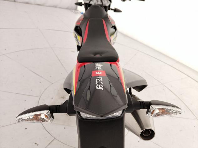 Aprilia RX 125 RX 125 YELLOW STARK (YELLOW/RED) - Foto 10