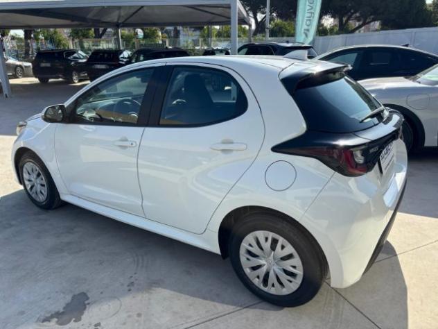 TOYOTA Yaris 1.5 Hybrid Business rif. 24084204 - Foto 6