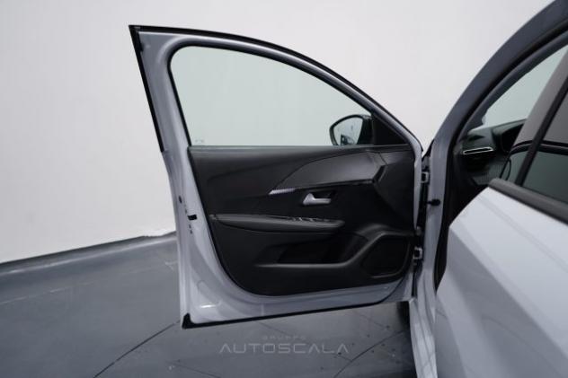 PEUGEOT 208 1.2 Hybrid 110cv e-DCS6 Allure rif. 23497444 - Foto 8