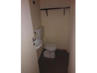 CASA SEMI INDIPENDENTE di 3 vani e di 60 mq (MASSA - TURANO) rif. AR-PUTT