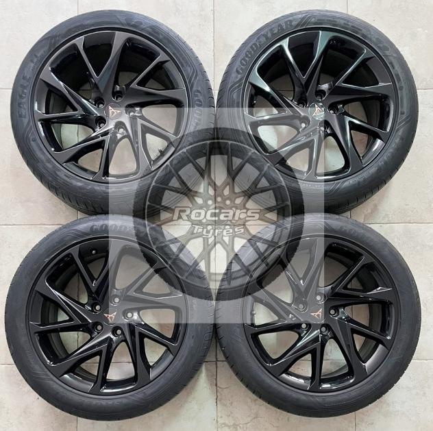 Cerchi 18 e pneumatici originali Cupra Formentor