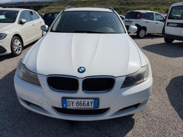 BMW 318 i cat Touring Attiva rif. 23829553 - Foto 2