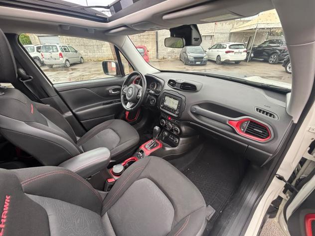 Jeep Renegade 2.0 Mjt Trail Hawk 4wd CV 170 Aut. - Foto 8