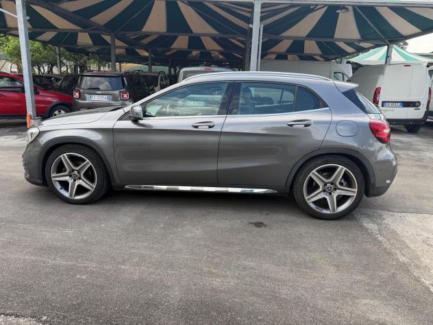 Mercedes-benz GLA 200 d Automatic 4Matic Premium - Foto 3