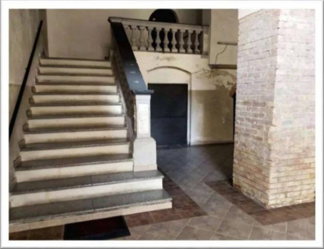 Immobile in asta di 214 m² con più di 5 locali in vendita a Cosenza - Foto 6