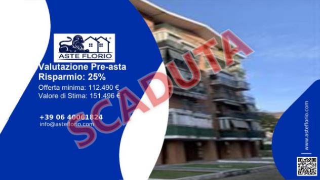 Immobile in asta di 83 m², box auto in vendita a Grugliasco