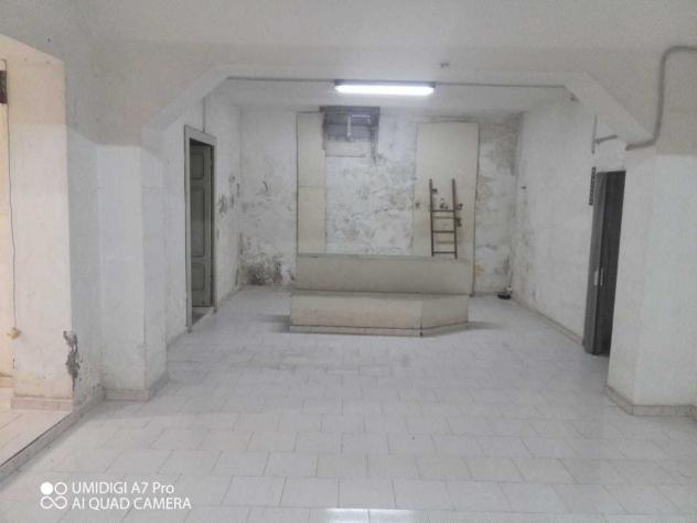 Oltre 3 vetrine in vendita a Lanciano - Foto 6