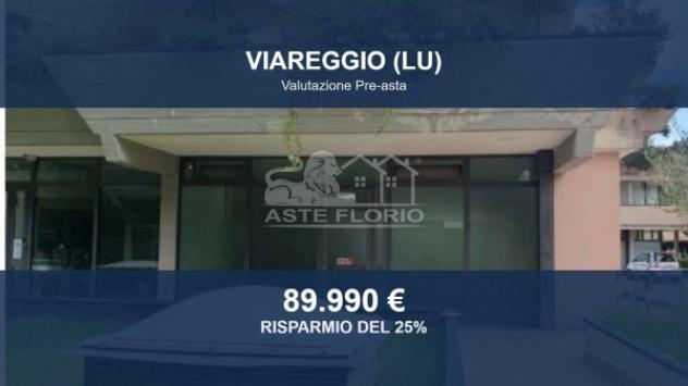 Immobile in asta di 176 m² in vendita a Viareggio