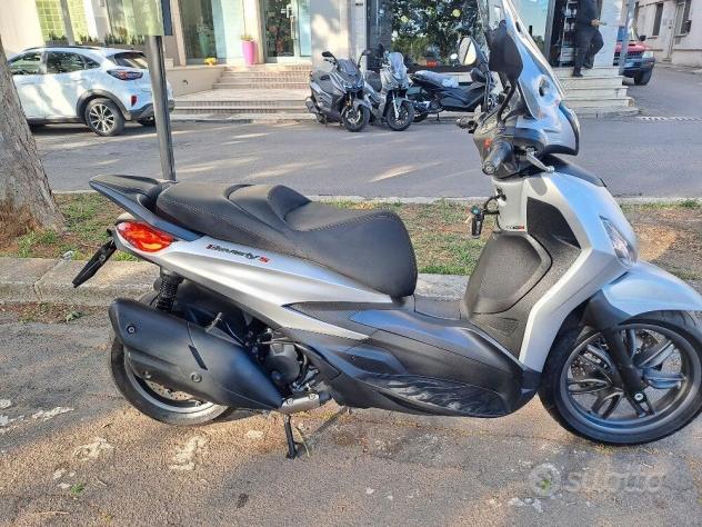 Piaggio Beverly 400 i.e. HPE ABS ASR 2021 GARANZIA - Foto 4