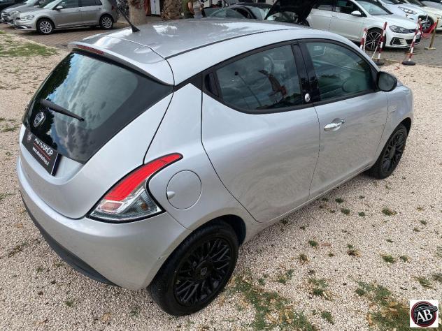 LANCIA - Ypsilon - 1.2 69 CV 5 porte GPL - UNIPRO. - NEOPATENTATI - FINANZIABILE - Foto 6