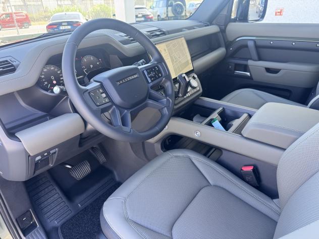 Land Rover Defender Defender 110 3.0D I6 250 CV AWD Auto X-Dynamic SE - Foto 9