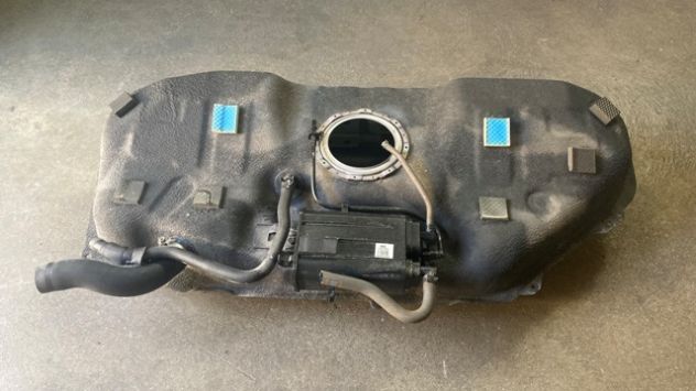 Serbatoio carburante Kia Rio 1.2 del 2019 (31100-H8140)