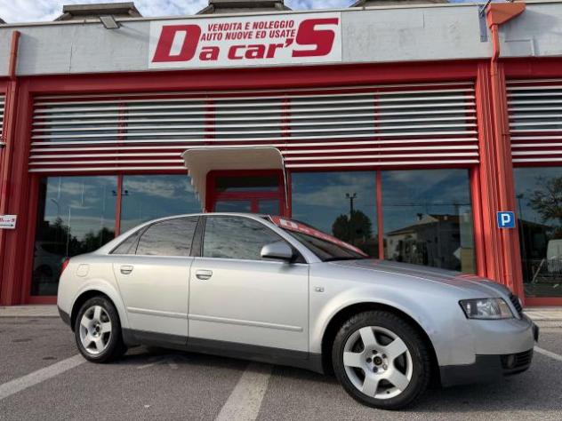 Audi A4 Berlina 2.5 V6 tdi quattro 180cv tiptronic - Foto 9