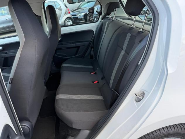 Volkswagen up! 1.0 BENZ 75CV 5P HIGHLINE BMT 2018 - Foto 6
