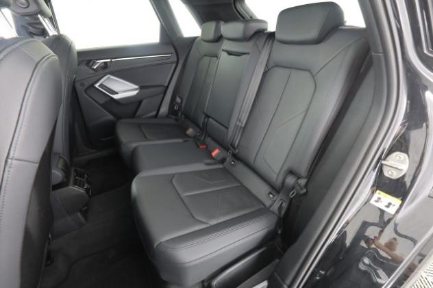 AUDI Q3 Q3 40 TDI quattro S tronic Identity Black rif. 24026756 - Foto 3