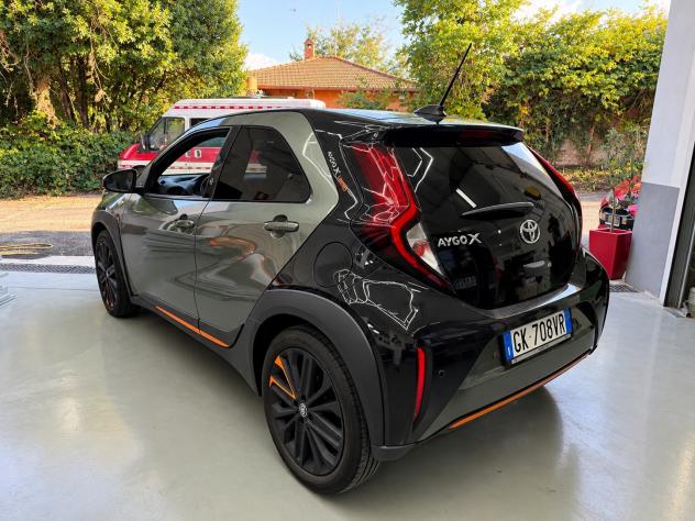 Toyota Aygo X 1.0 LIMITED VVT-i 72 CV 5 porte FULL OPTIONAL - Foto 3
