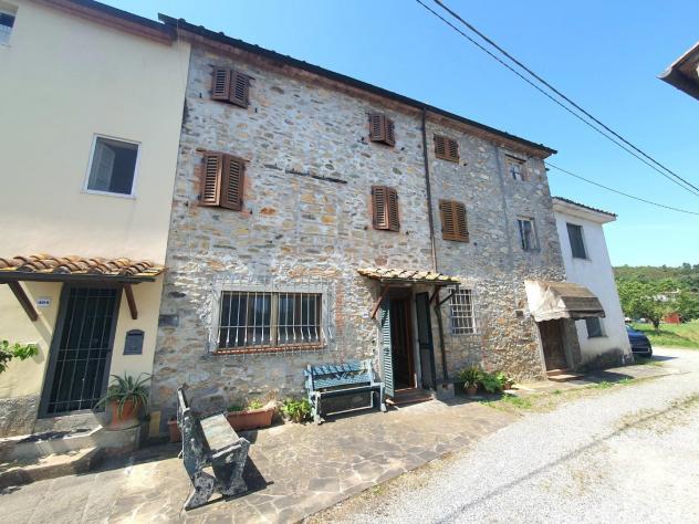 Casa semindipendente in vendita a Pieve di Compito - Capannori 160 mq Rif: 1407386 - Foto 3