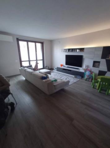Immobile in asta di 106 m², box auto in vendita a Ornago - Foto 2
